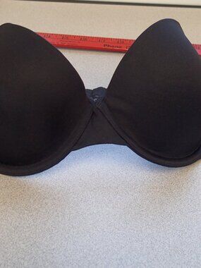 Maidenform Size 34B Strapless Bra